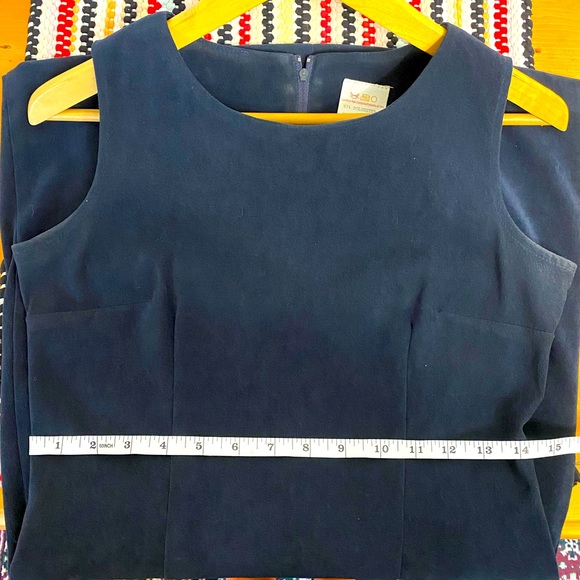 Amoretti Dress with matching Jacket - Picture 7 of 11